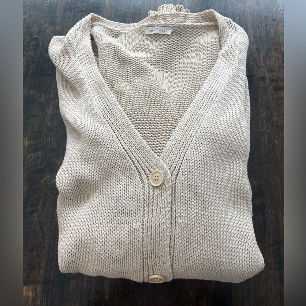 Neuflora Meredith cardigan size L.